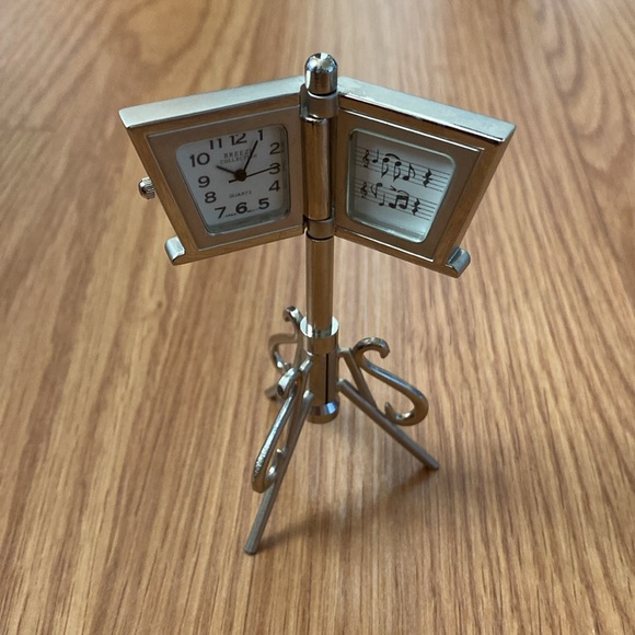 ❤️ Music Stand Clock New in Box - Picture 7 of 7